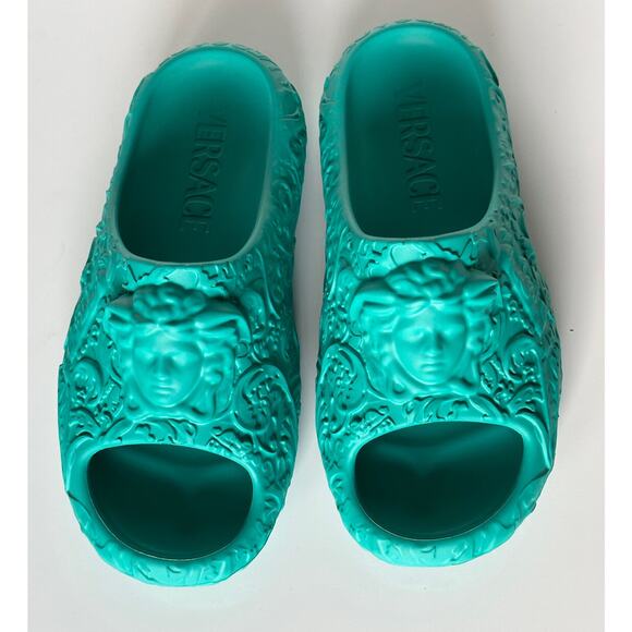 NIB $525 Versace Medusa Head Slides Pool Sandals Turquoise 12 US (45) 1005746 IT - Picture 8 of 15